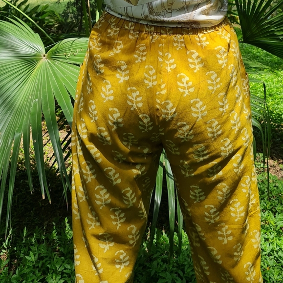 Yellow leaf Hand block print lower - Picture 2 of 2